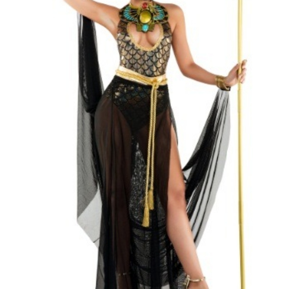Costume